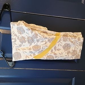 Cropped women's leggings